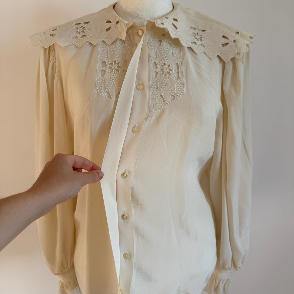 Camicia vintage in seta anni 60 ricamo a mano