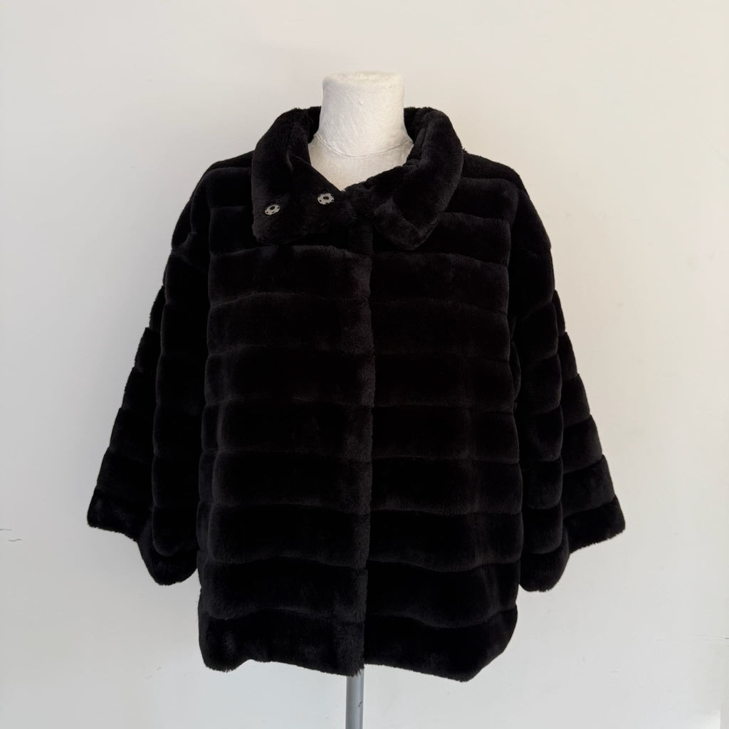 Eco pelliccia corta nera